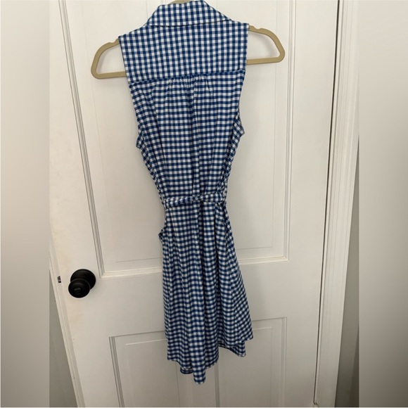 LIKE NEW Crown & Ivy Blue Gingham Dress - Picture 5 of 9
